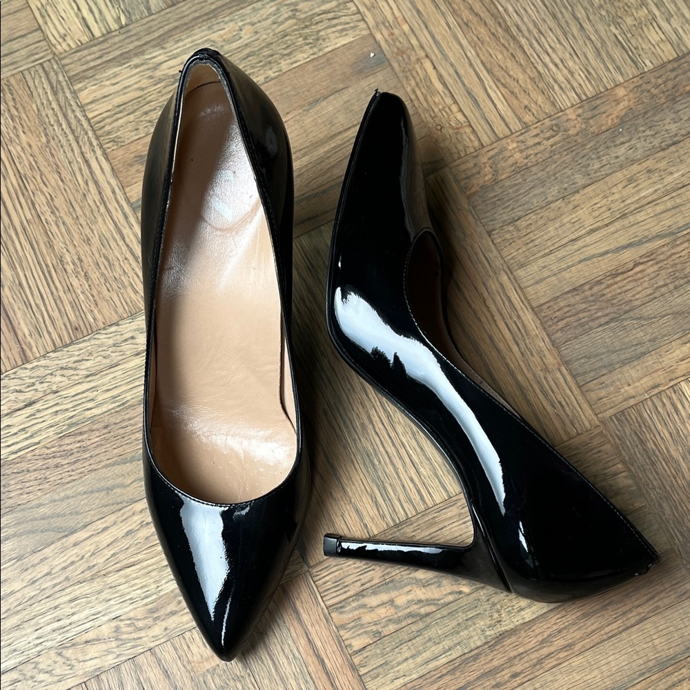 INEZ Black Patent Leather Heels LIKE NEW!